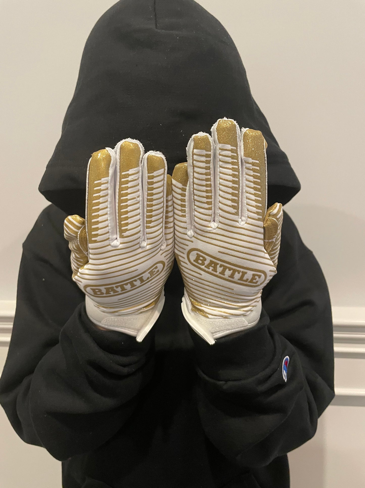 FILTHY RICH FOOTBALL GLOVES